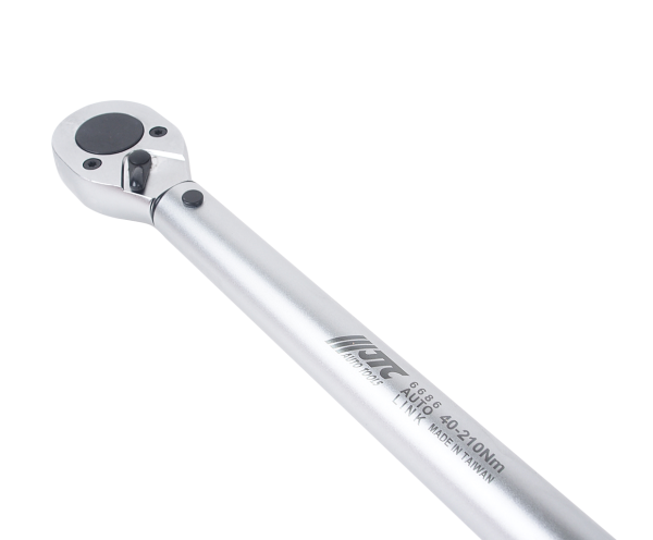 Ключ динамометрический двухстороннего действия JTC-6686 (1/2", 40-210 Нм, 531 мм)