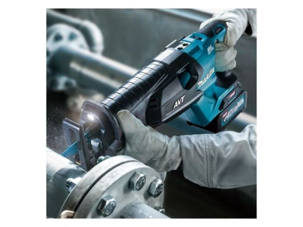 Аккум. сабельная пила XGT JR002GZ MAKITA
