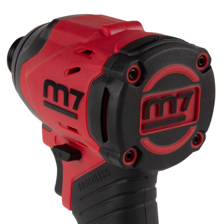 Аккумуляторный шуруповерт MIGHTY SEVEN DS-202AP, ударный, 18 В, 4 предмета, кейс, в комплекте набор бит