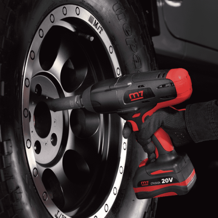 Гайковерт аккумуляторный ударный MIGHTY SEVEN DW-18502, 1/2", 1220 Нм, 18 В