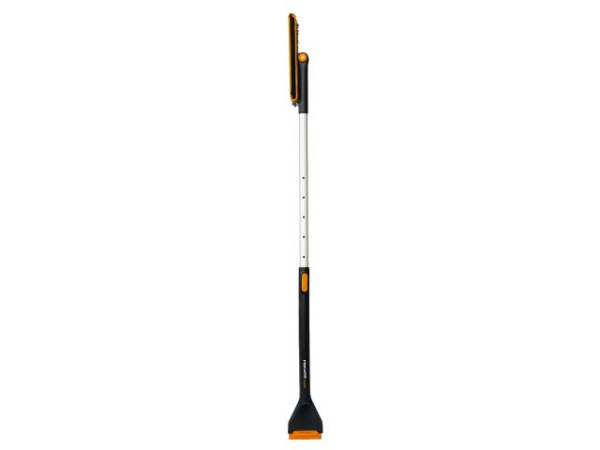 Щетка для снега 96-121см телескоп. со скребком X-series FISKARS